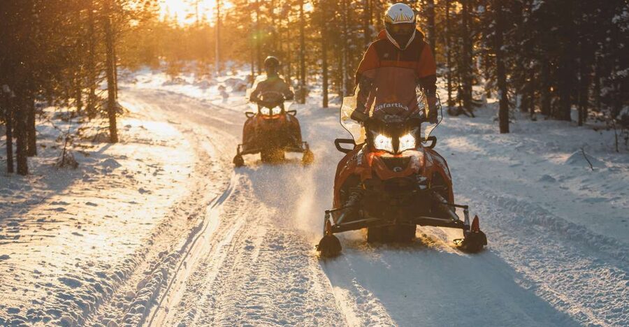 Ylläs: Snowmobile Tour to Arctic Snow Village & Snack - Should you book it?